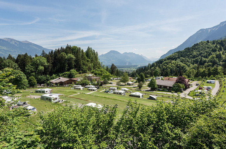 Verbringen Sie Ihren Urlaub am 5-Sterne-Campingplatz in Nenzing in Österreich