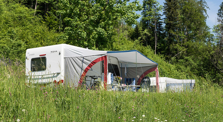 XL Plätze am Alpencamping Nenzing