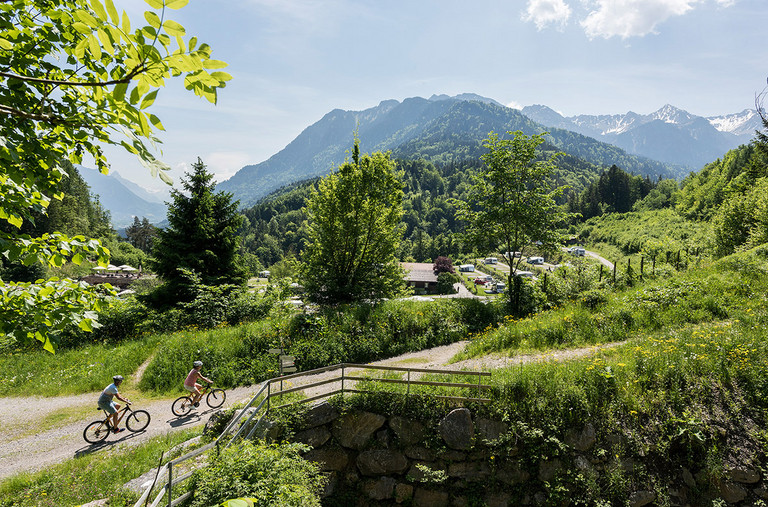 Radfahren direkt ab dem Alpencamping Nenzing