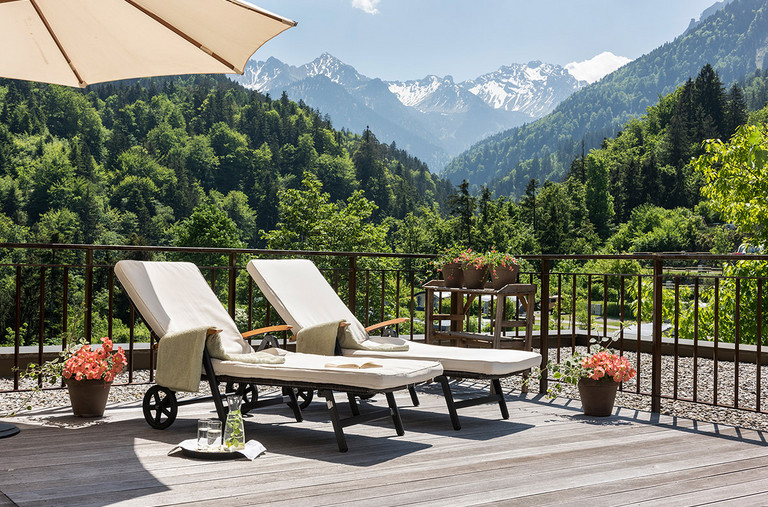 Spend your holiday at the 5-star campsite in Nenzing in Austria.